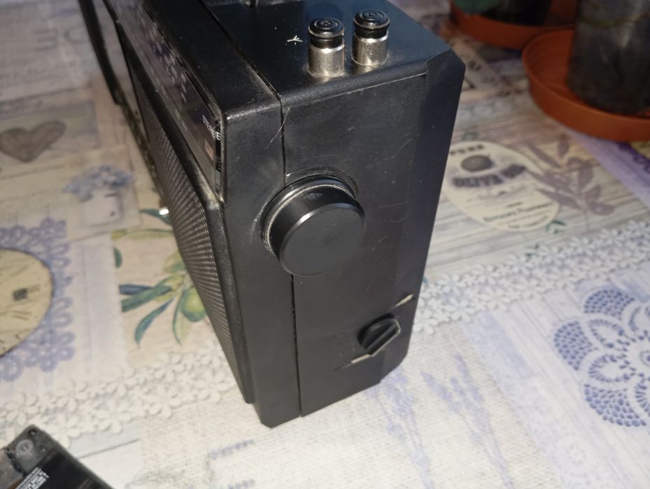 Ретро касетофон RFT Incoms SKR 720