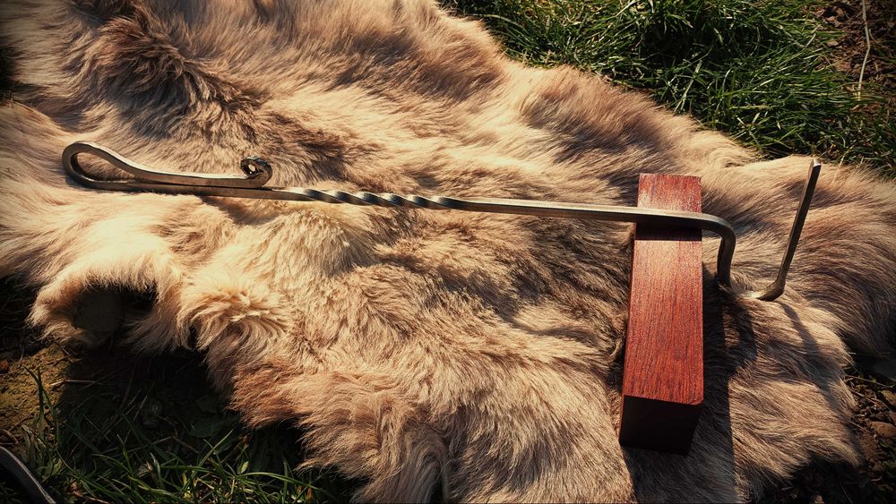 Vatrai forjat manual din otel