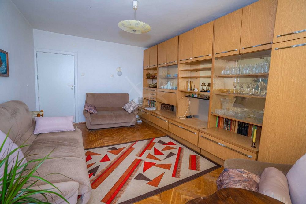 Продава се Двустаен апартамент в Бургас, Славейков - 69 кв.м за 1696 €/кв.м - Снимка #7