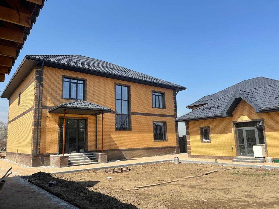 Кирпич облицовочный солома жёлтый