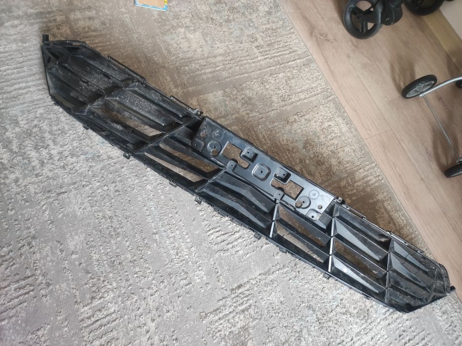 Решотка от elantra 2024 рест