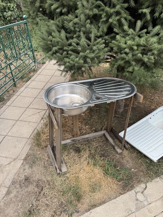 Раковина из нержавеющей стали