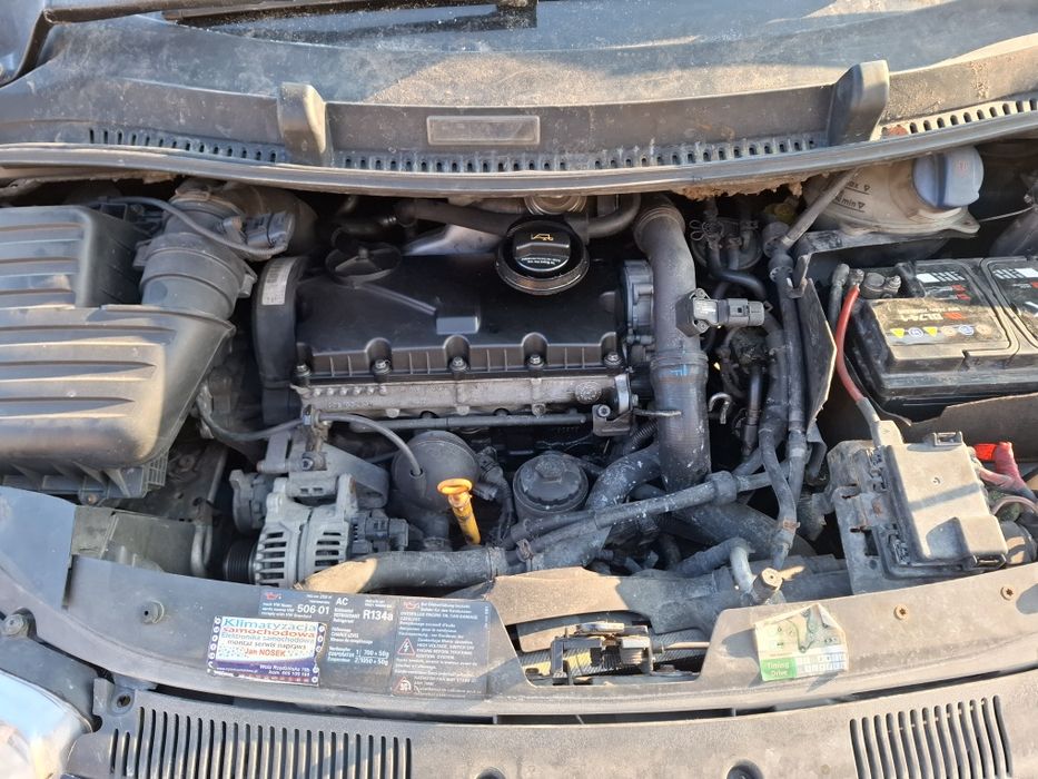 Elemente Caroserie VW Sharan 1.9TDi 96kw 131 Cp ASZ An 2006