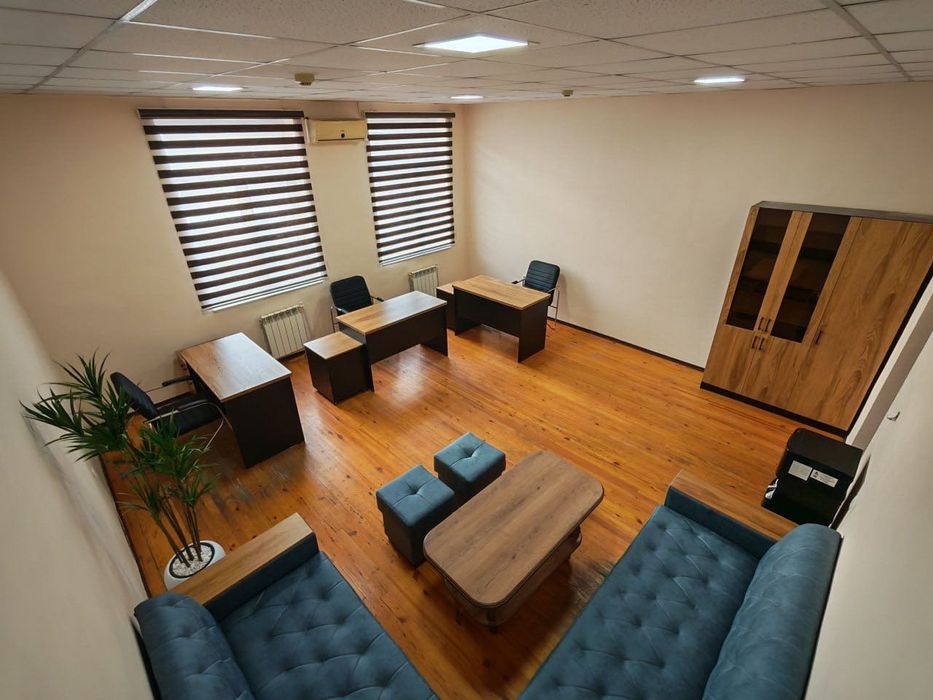 Второй офис в аренду 30 м², Саракулька С мебелью Кремовый