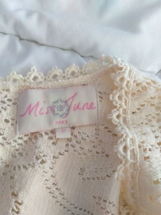 Salopeta din dantela