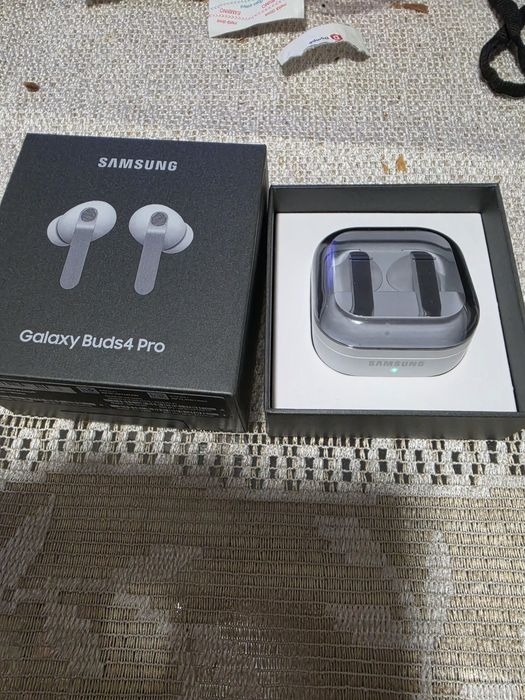 Galaxy Buds4 Pro