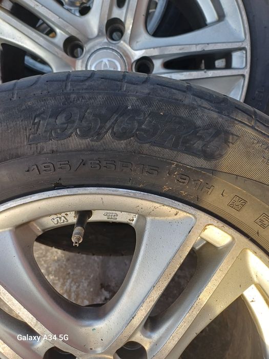 Продам диски с резиной