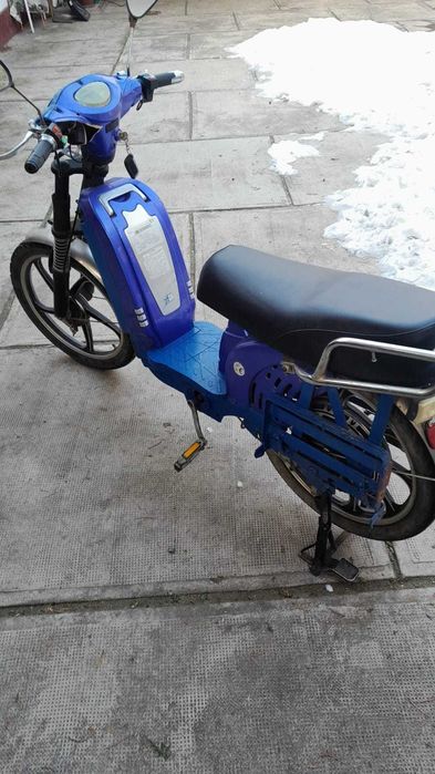 Vand scuter electric