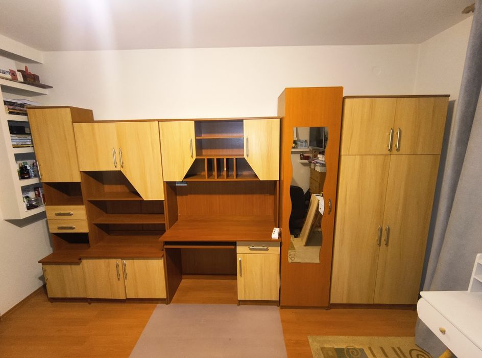 Mobilier de cameră/sufragerie