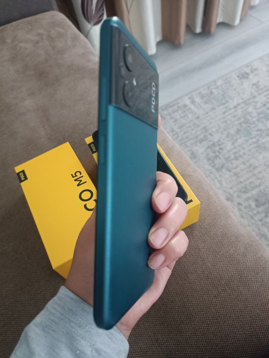 Продам PОСO M5 64GB