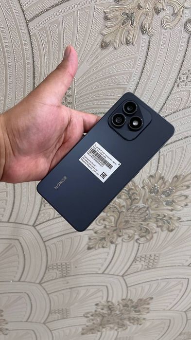 Honor X8d Yengide holatda 8+8/128GB