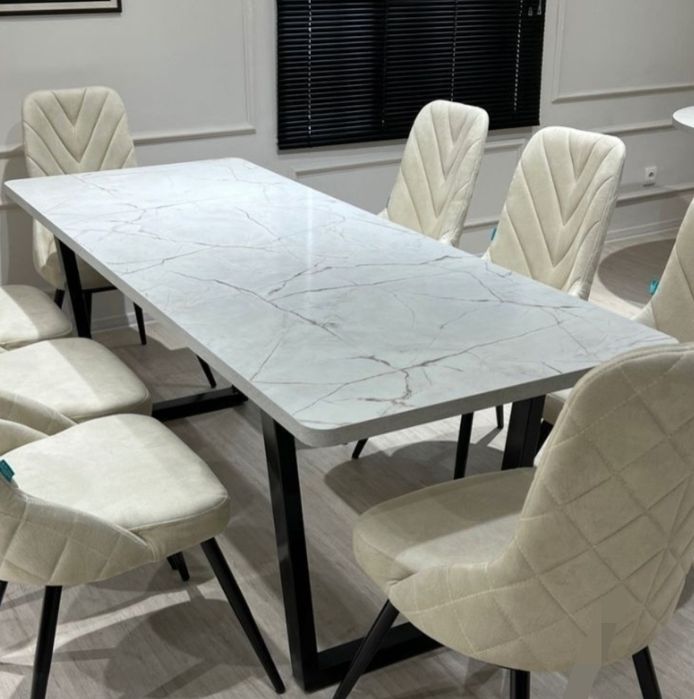 Стол 200×90 см
Длина 200 см;
Высота 77 см;