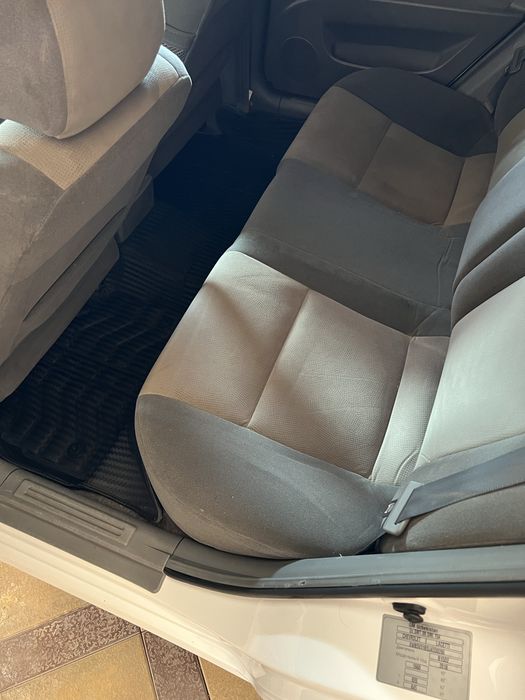 Jentra Toza xolati ideal