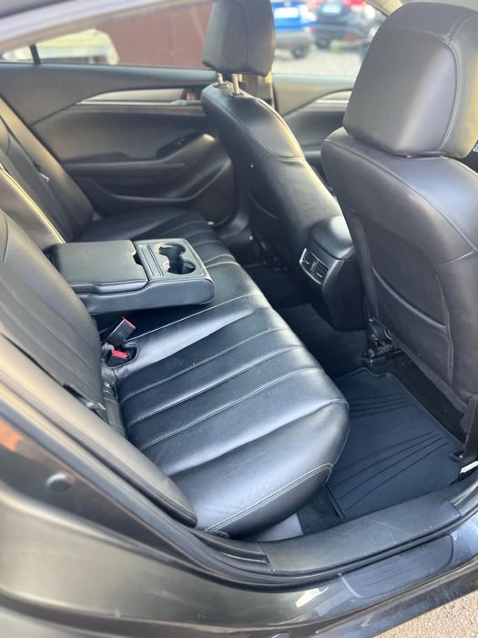 Mazda 6 Revolution avariat AVARIATE