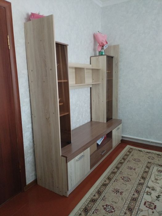 Шкаф для гостиной