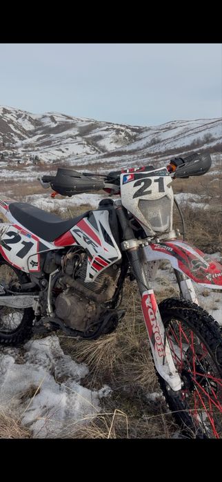 Продам эндуро 250