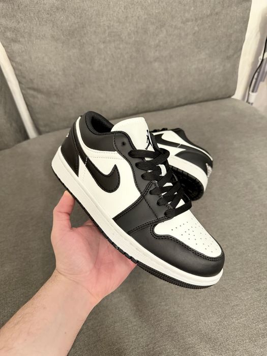 Nike Air Jordan 1 Low Panda