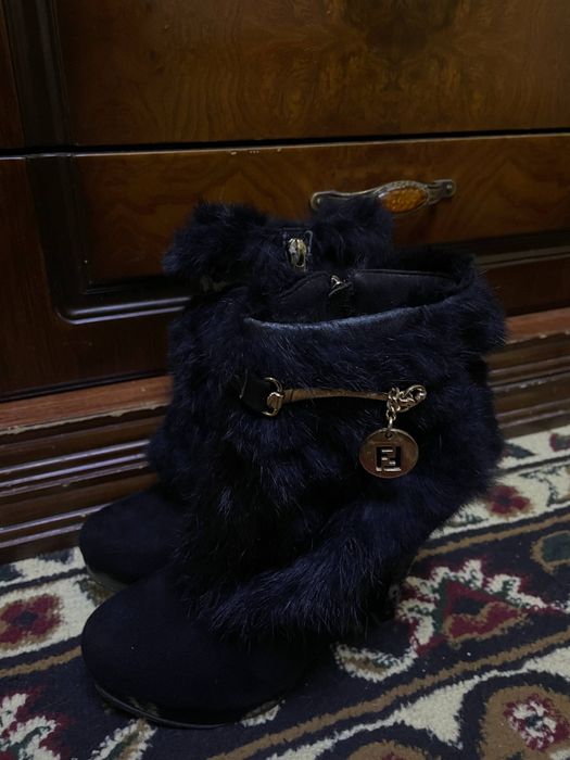 Каблук для девушек и женщин