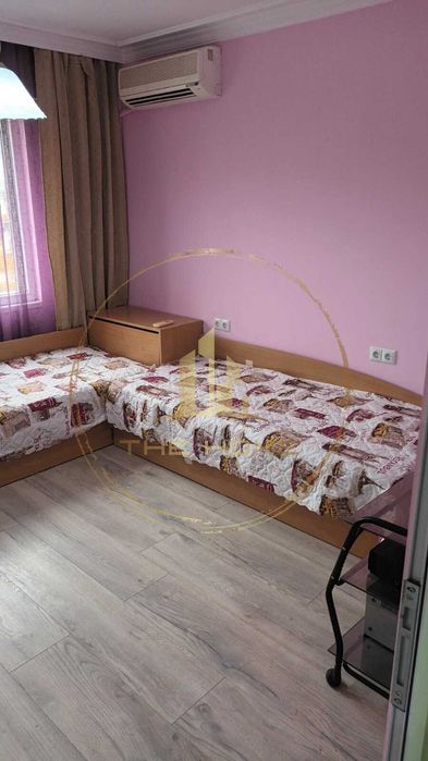 Дава се под наем Тристаен апартамент в Варна, Цветен квартал - 90 кв.м за 500 € - Снимка #8