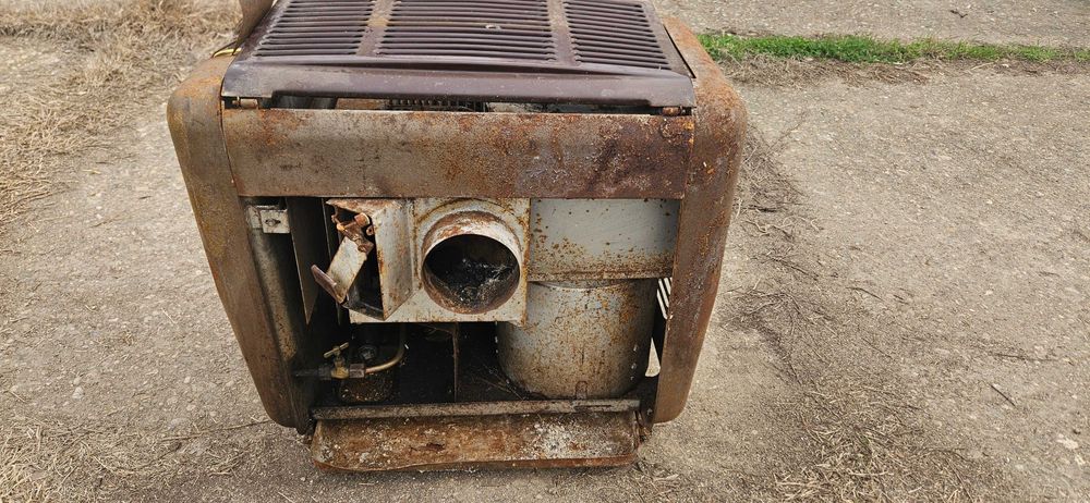 Стара нафтова печка