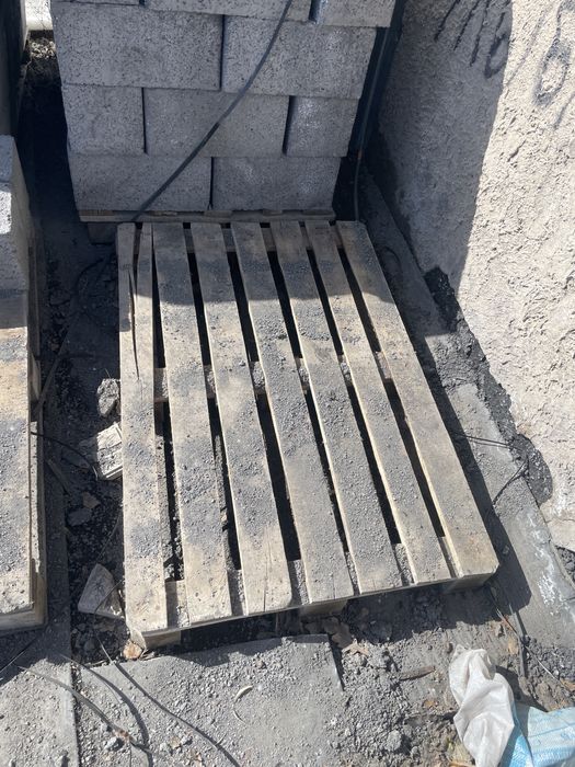 Продам полеты для плит кирпечей