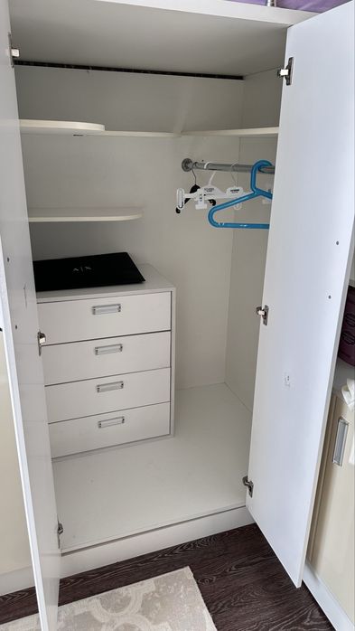 Продам мебель для детской комнаты.