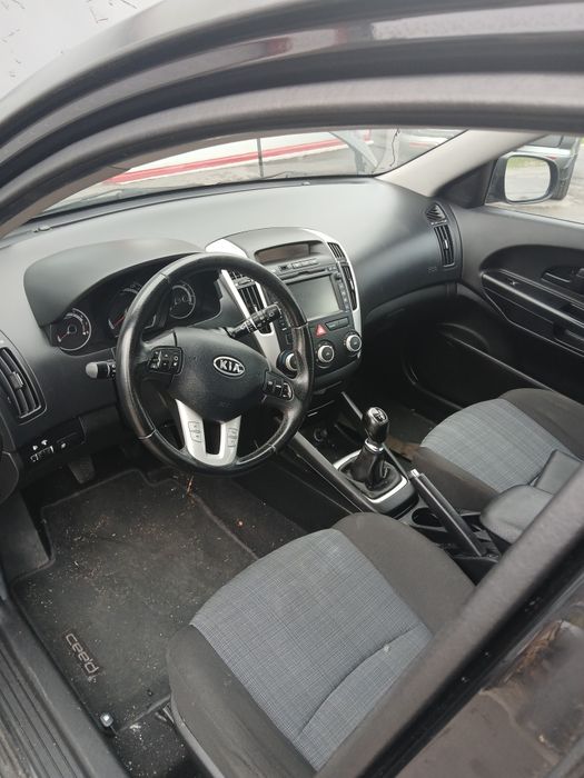 Kia Ceed / Киа Сийд 1.4 на части
