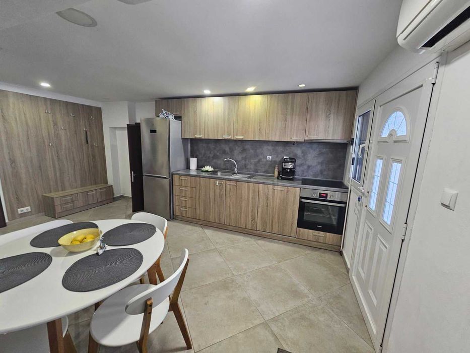 Продава се Тристаен апартамент в София, Лозенец - 80 кв.м за 1988 €/кв.м - Снимка #13