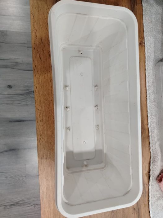 Продам горшки набором