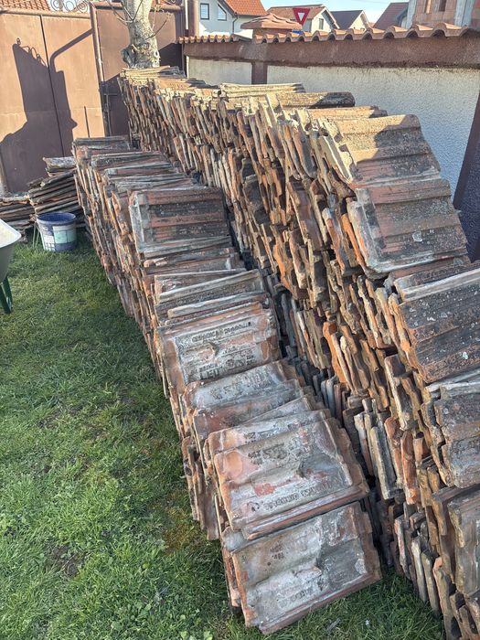 Tigla veche ceramica ,Leul