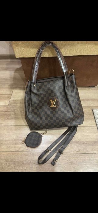 Granta Loui Vutton nou