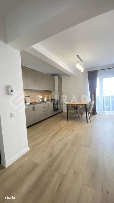 Apartament 3 camere | zona Regal | Terasă | 2 parcări + boxă