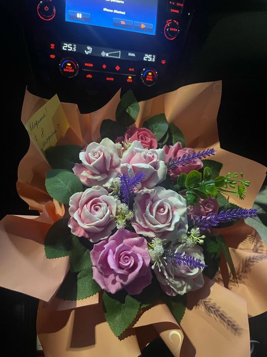 БУКЕТ РОЗ Своими руками .