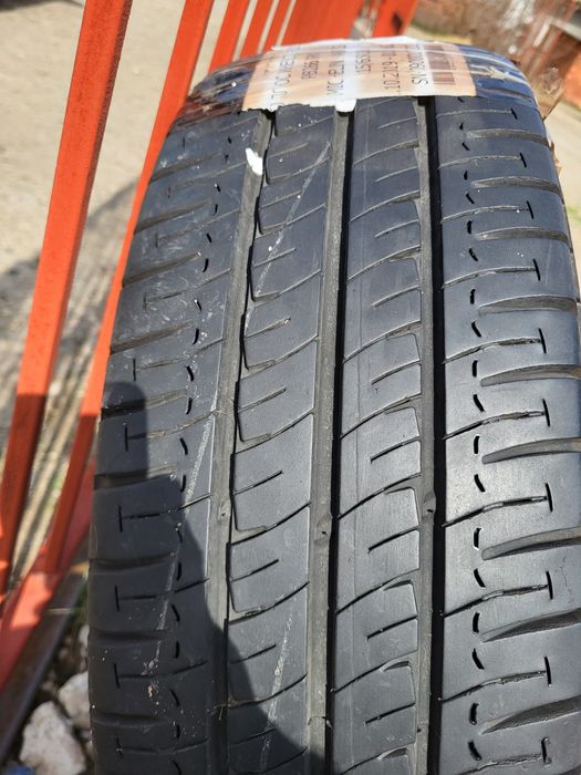 Гуми за бус Michelin Agilis 215 65 16 C