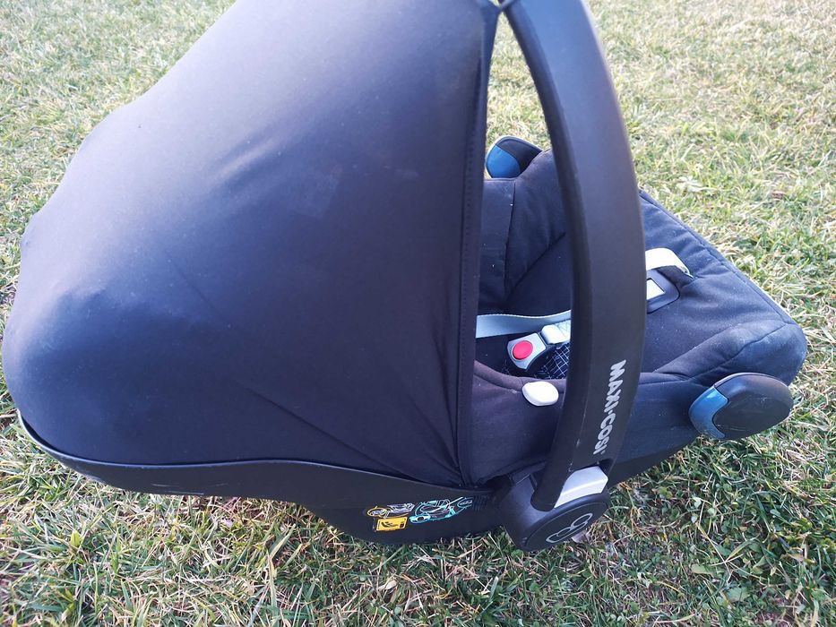 Бебешко столче за кола