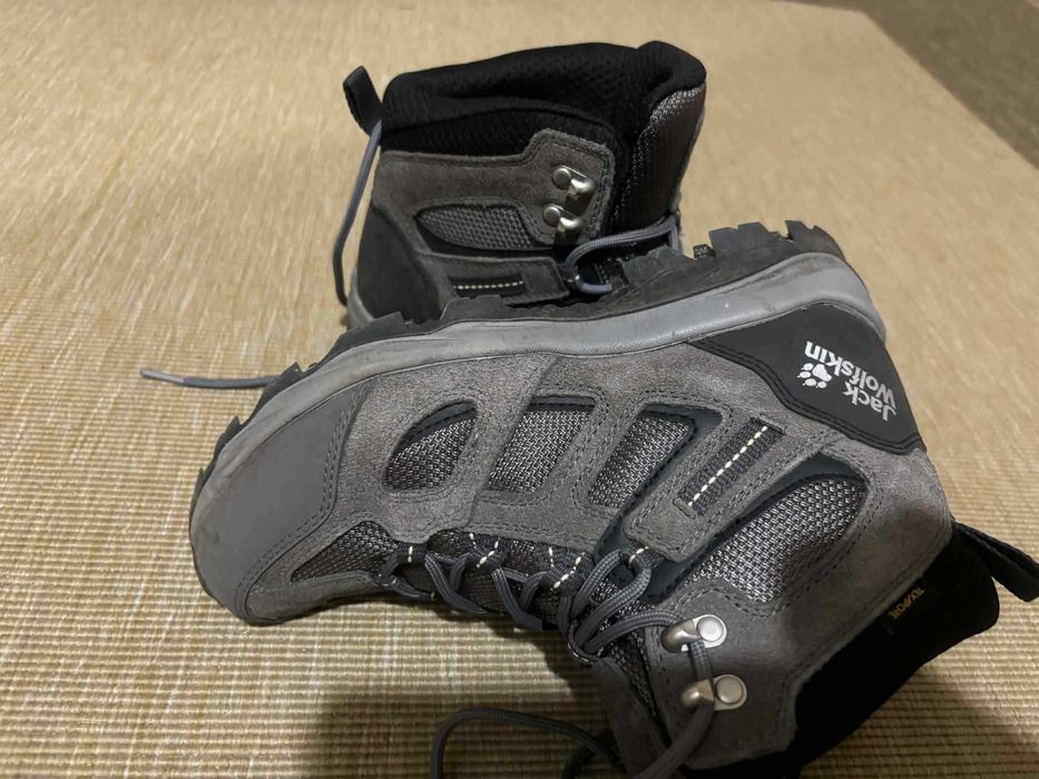 Туристически обувки Jack Woifskin , 38 номер