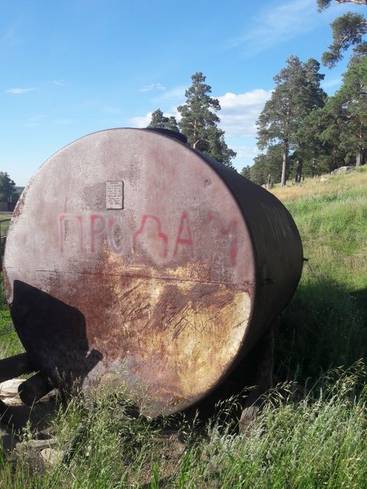 Продам грабли и бочку