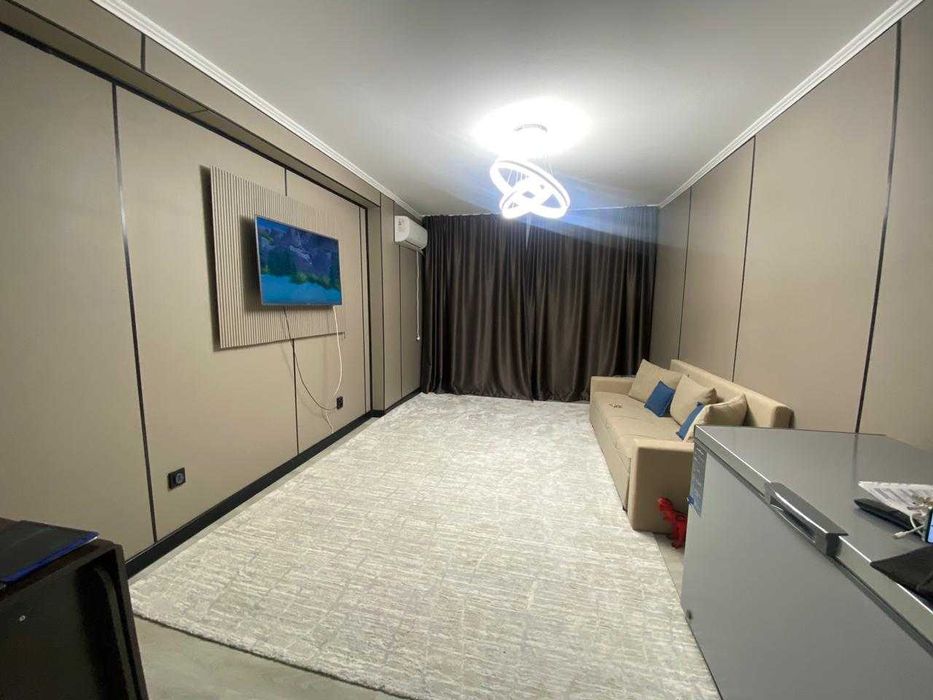 2 - Комн. в 7мкр.     Эмиль Империя