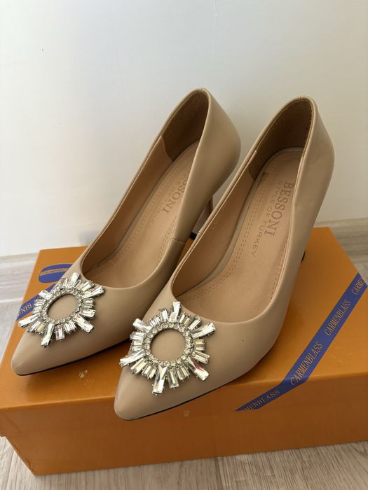 Женский кофтаааа