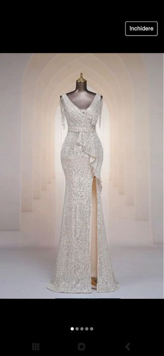 Vand rochie de ocazie