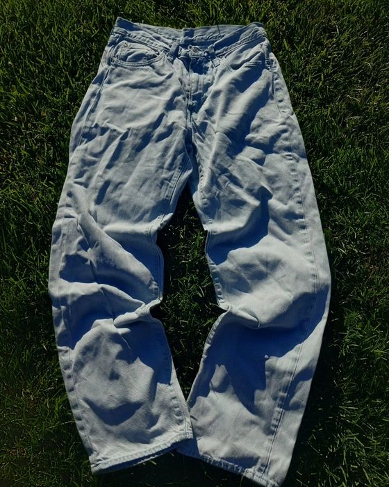 Blugi levis lose fit