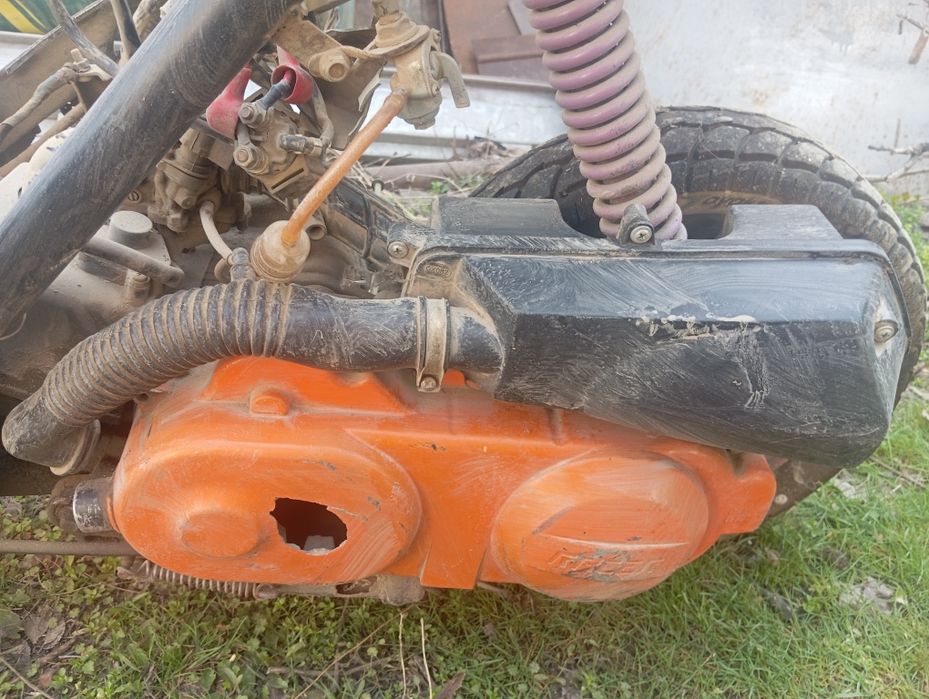 Скутер Racer 80кубов