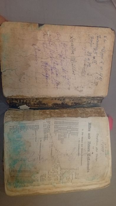 Продам Библию католическая