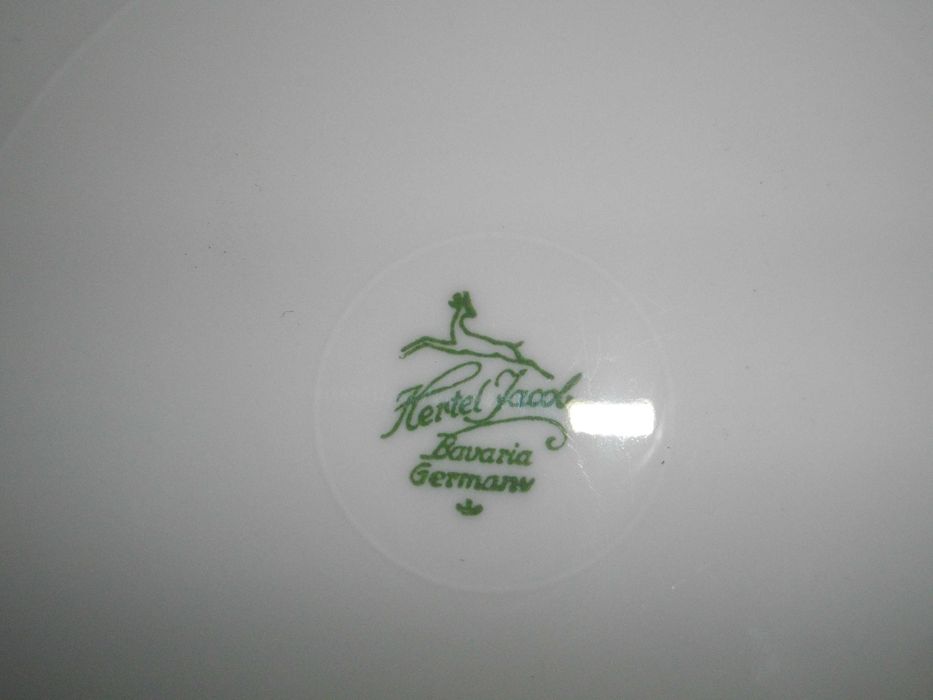 BAVARIA-Herlet Jacob-Немски Порцелан-Чинии-ф190-ф250мм-Барок Релеф
