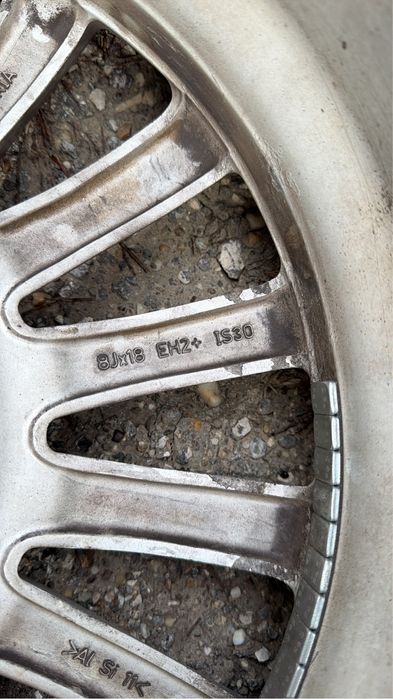 Гуми с джанти за BMW 245/40/18