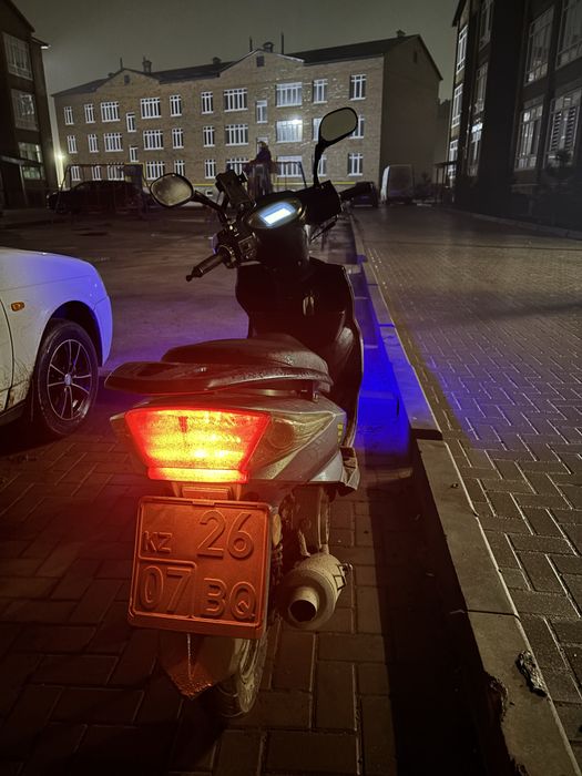 Мопед м8 сатылады или обмен на мопед или айфон14 жоғары