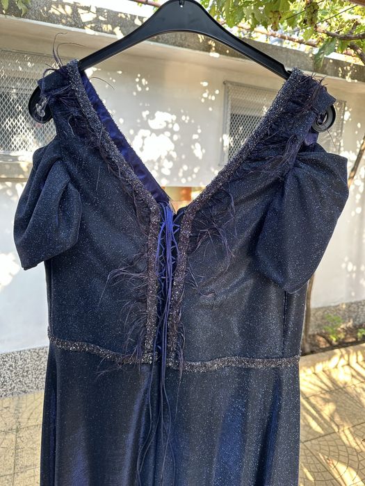 Официална рокля с цип и корсет