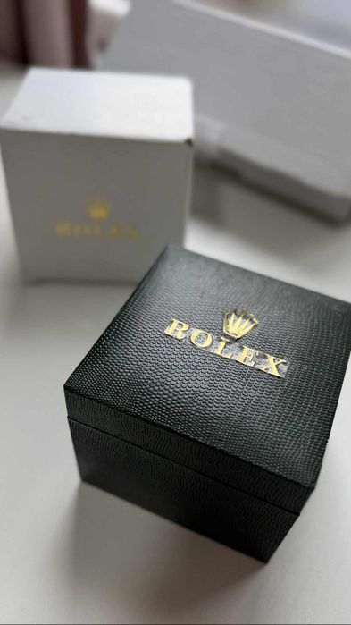 часовник ролекс нов