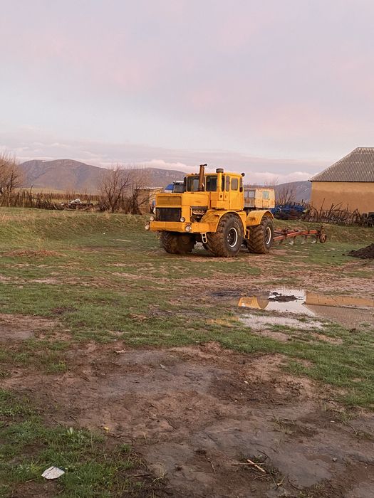 Кировец К 701…..