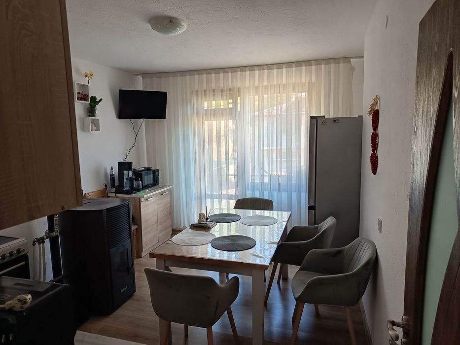 Продава се Етаж от къща в Смолян, Каптажа - 110 кв.м за 1273 €/кв.м - Снимка #2